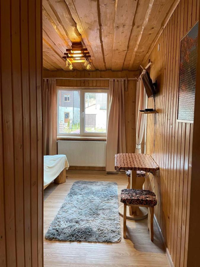 Sadyba Sunny House Pilipets Екстериор снимка