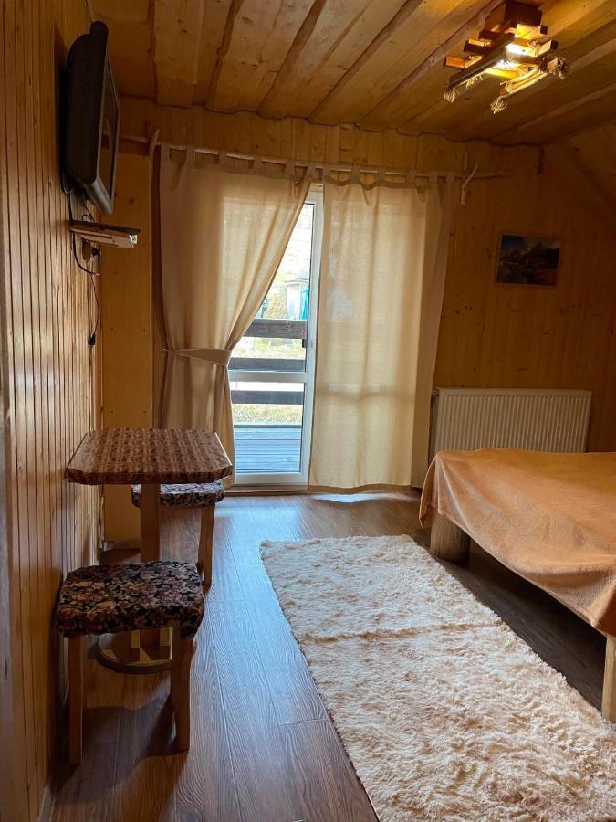 Sadyba Sunny House Pilipets Екстериор снимка