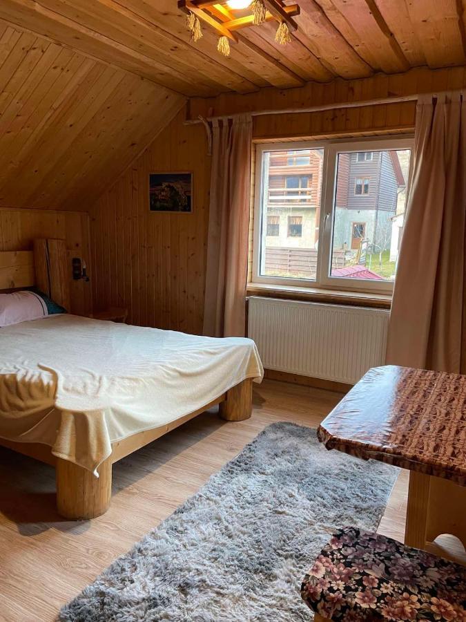 Sadyba Sunny House Pilipets Екстериор снимка