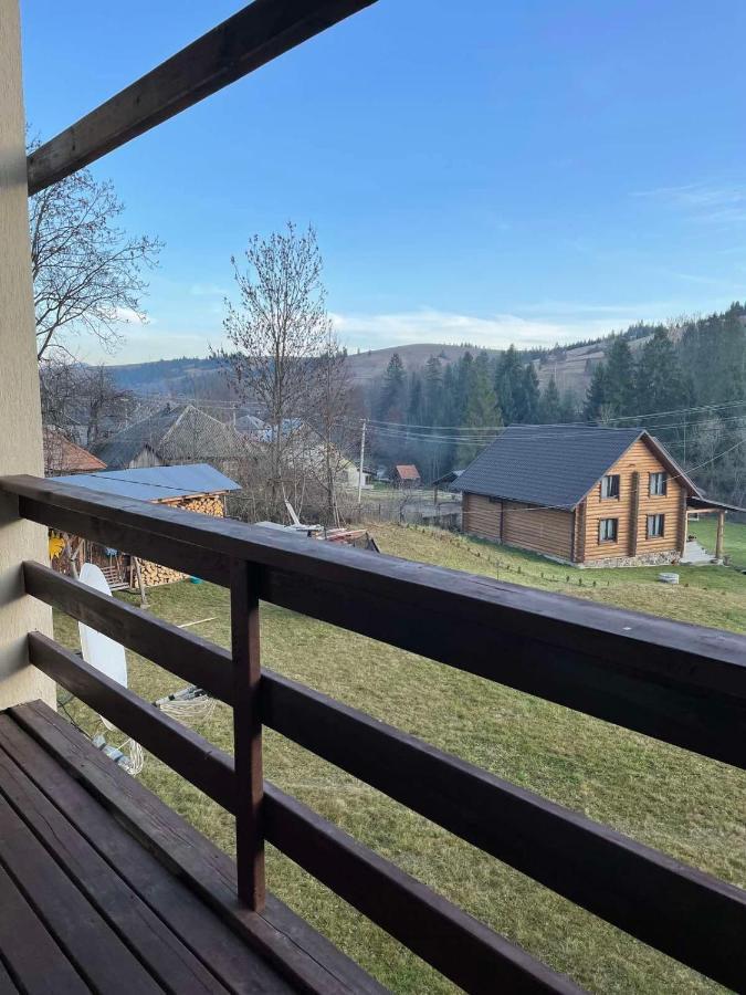 Sadyba Sunny House Pilipets Екстериор снимка