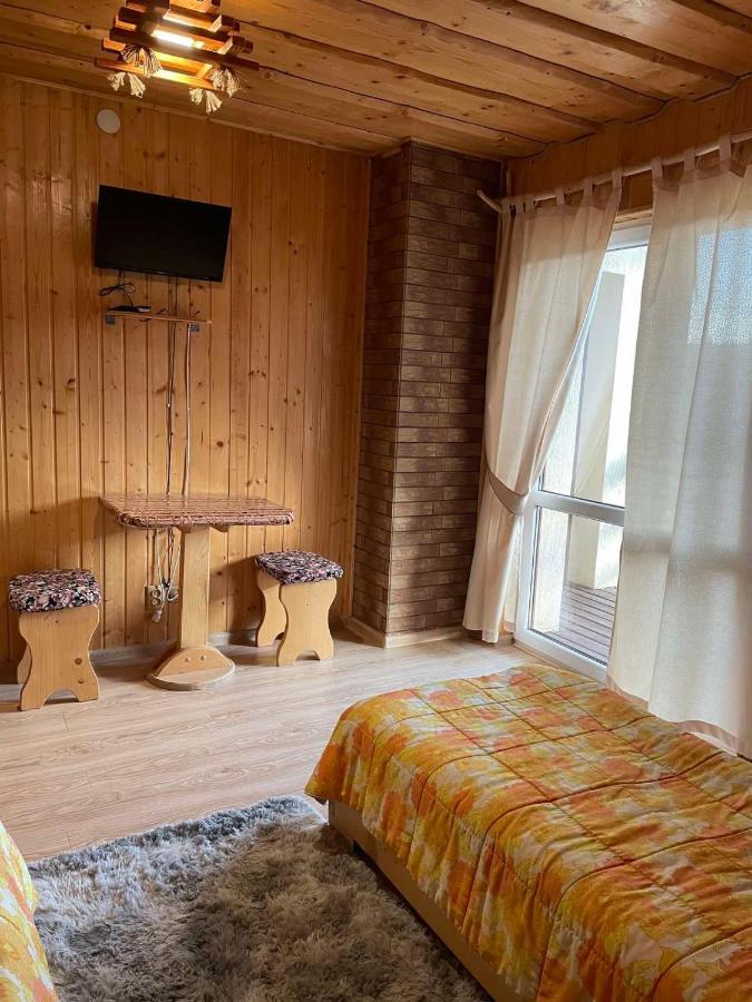Sadyba Sunny House Pilipets Екстериор снимка