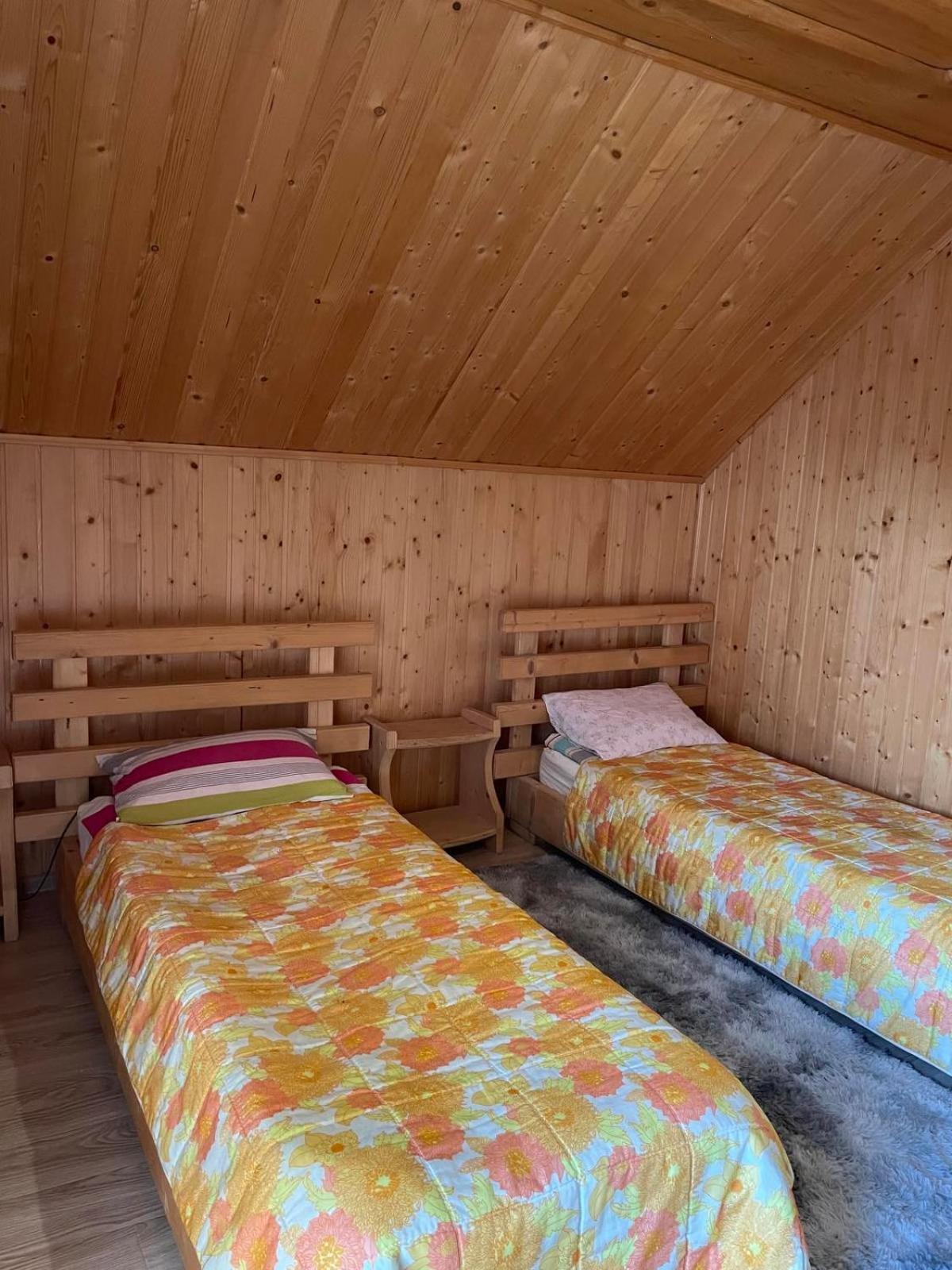 Sadyba Sunny House Pilipets Екстериор снимка